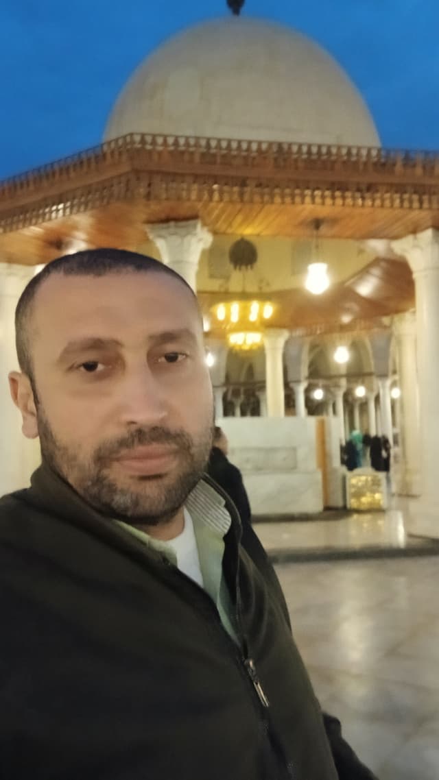الملف الشخصي