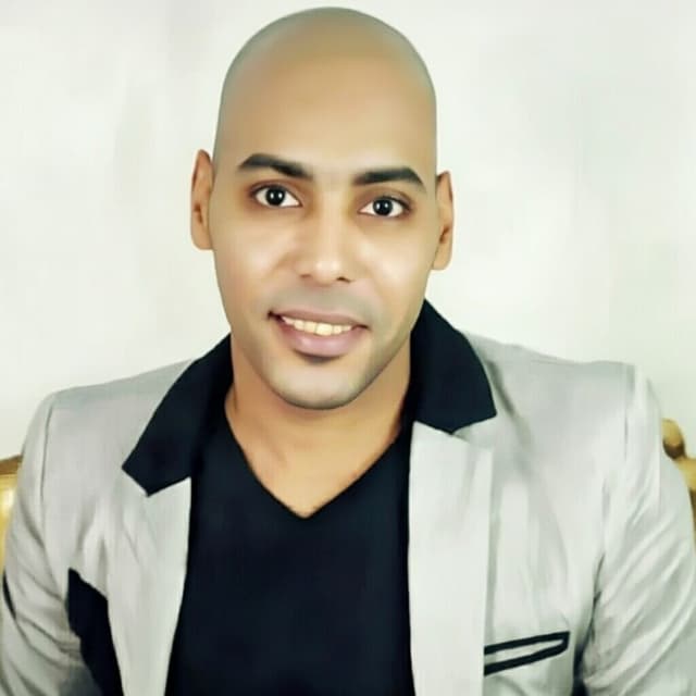 الملف الشخصي