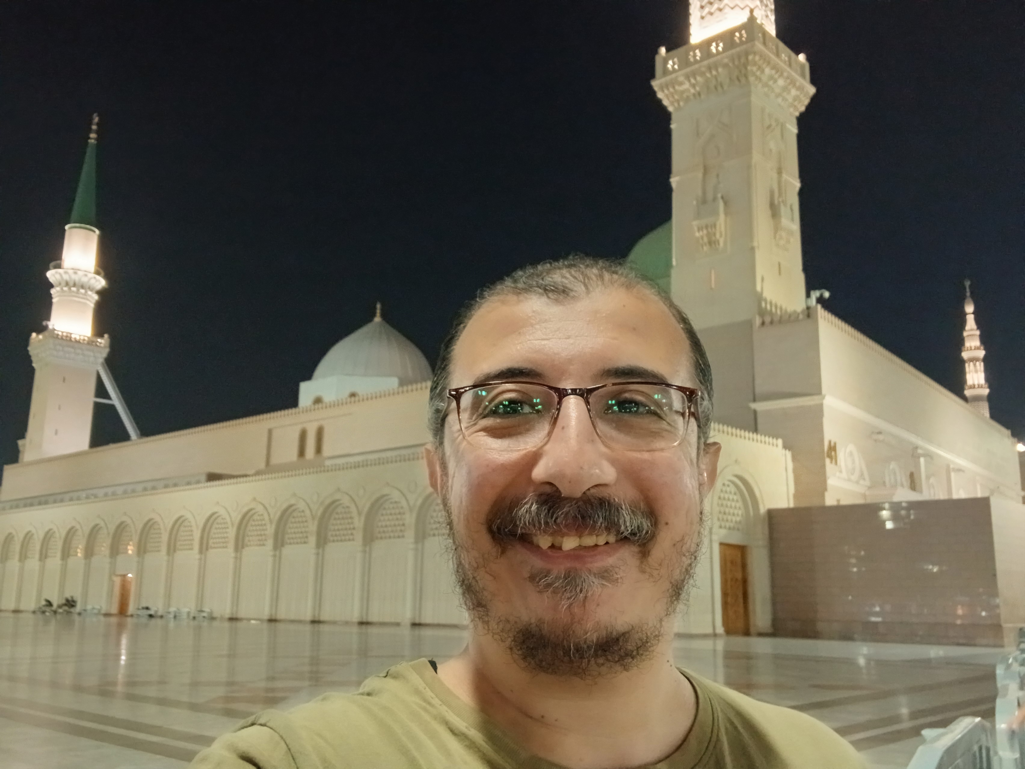 غلاف